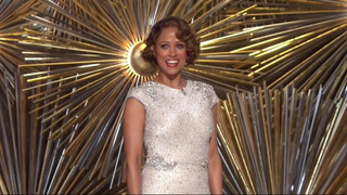 Stacey Dash walks the Oscars stage for a joke that falls flat